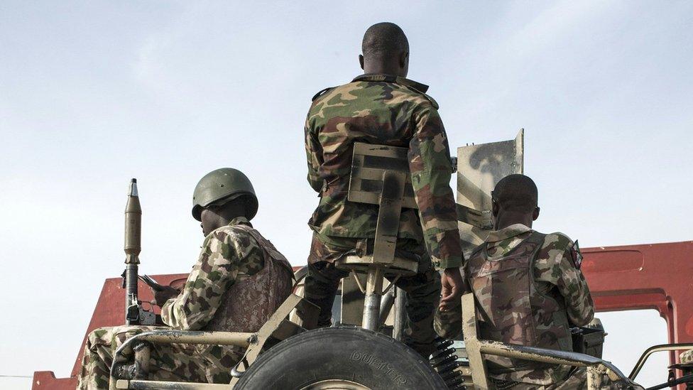 92132800 nigeriaarmyafp2