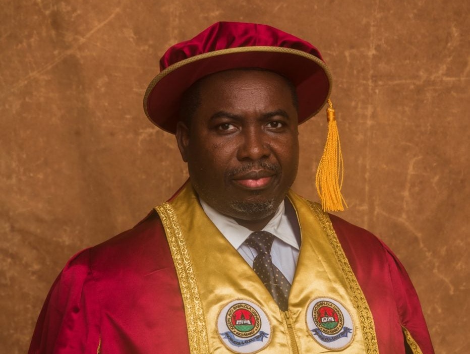 Professor Joash Amupitan 932x1024 1