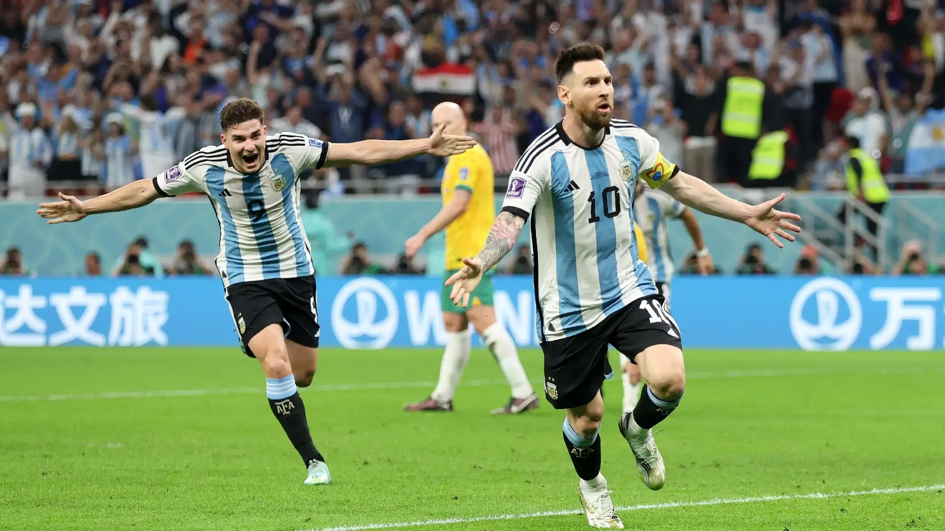 Messi AUS.jpg