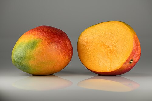 Best Fruits to Eat During the Rainy Season, mango