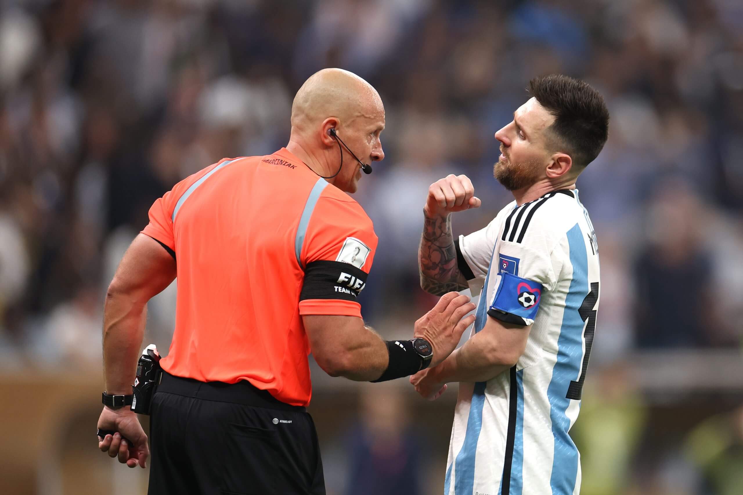 referee