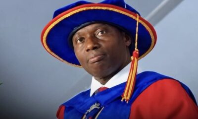 lecturer